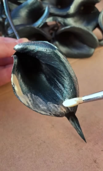 液晶油墨变色应用-为纽约时装周打造热致变色洋装的制作过程